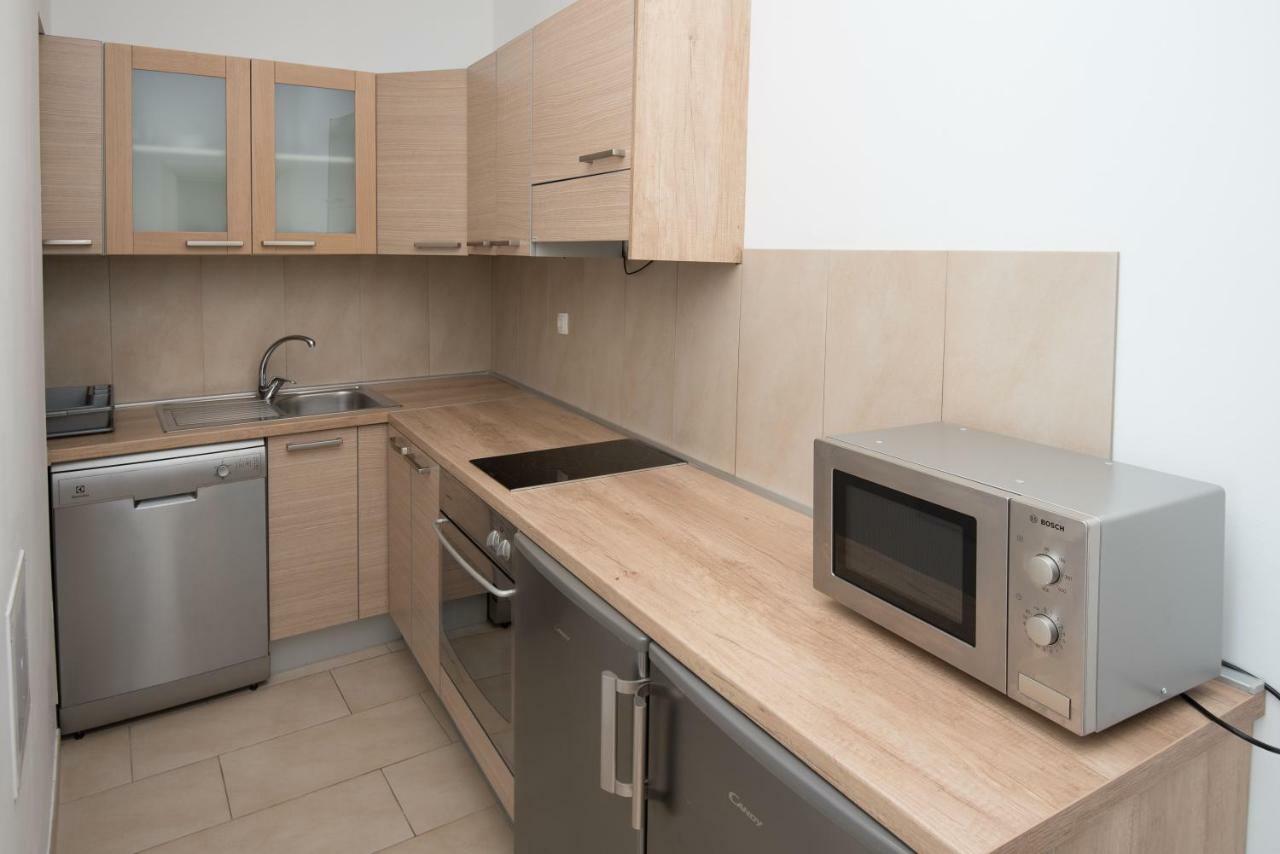 Vela Sollis Apartment *